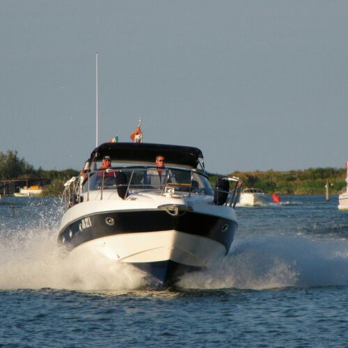 Powerboat AMD65